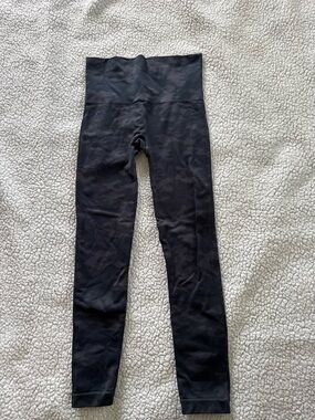 SPANX Black Camo Leggings